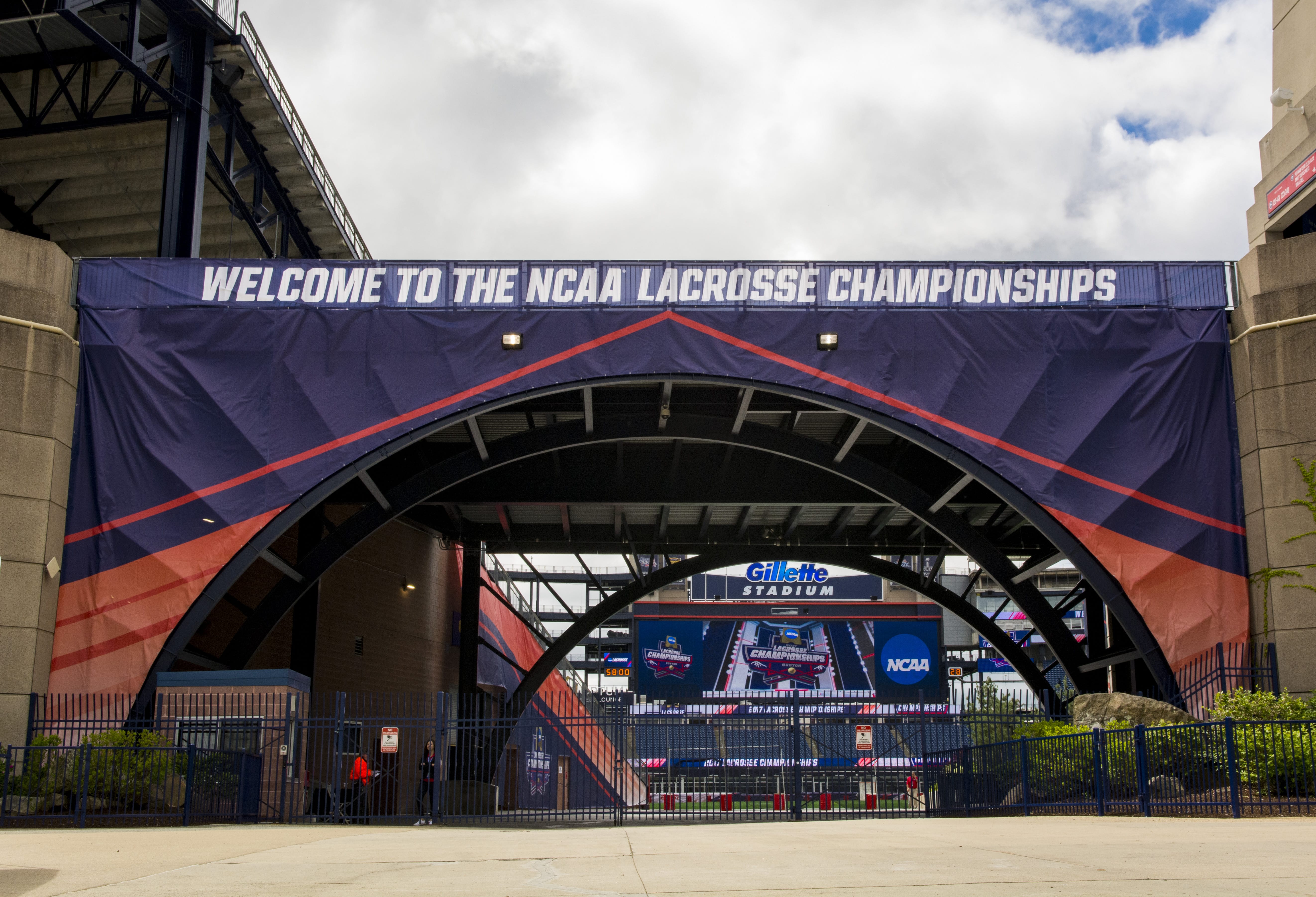 NCAA Lacrosse Welcome Arch Mesh Banners