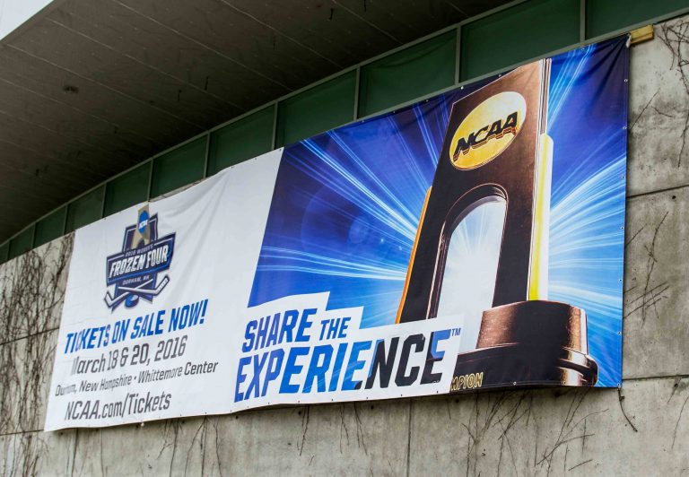 ncaa frozen four vinyl banner