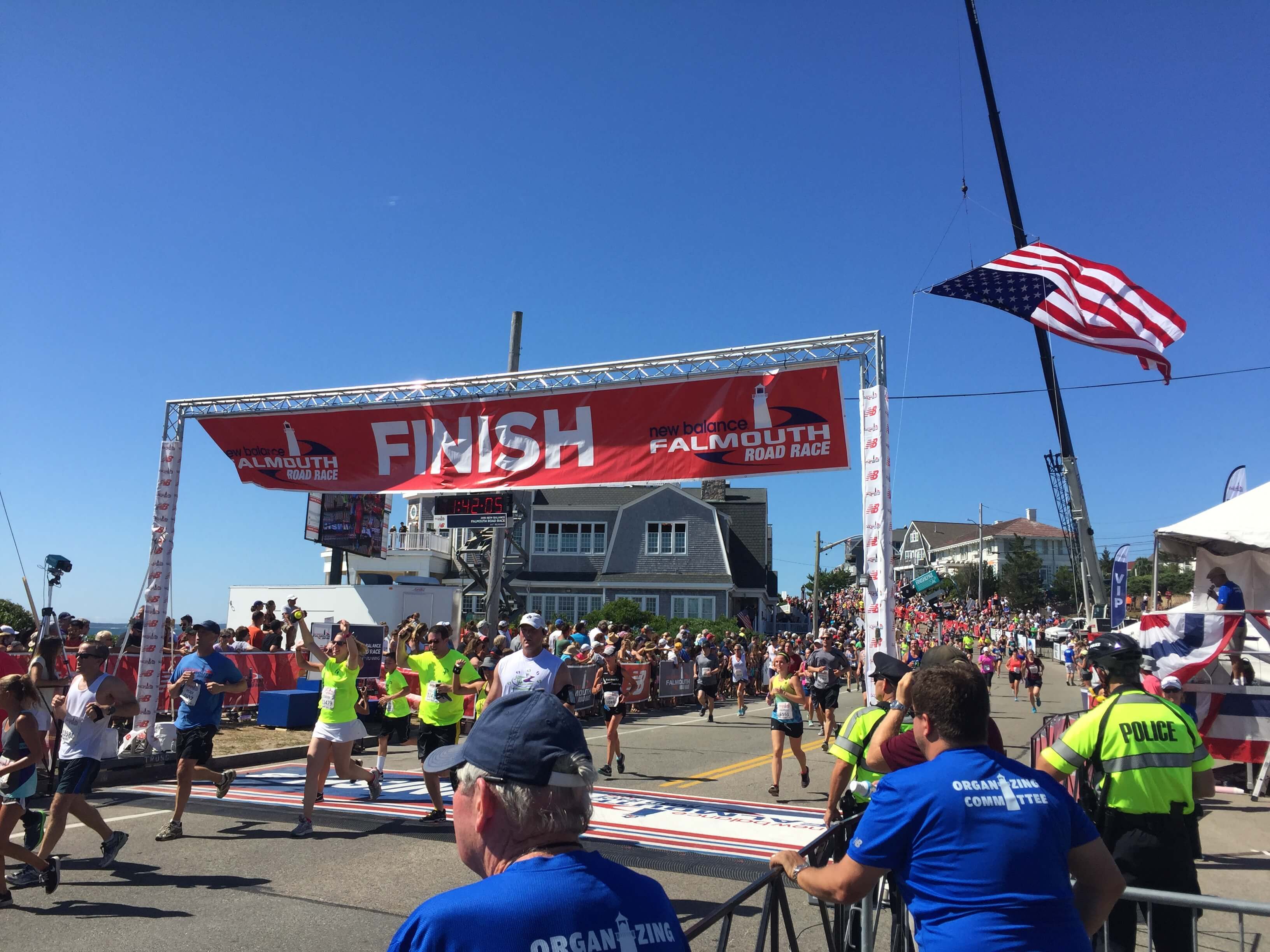 falmouth road race truss signage and vinyl banner